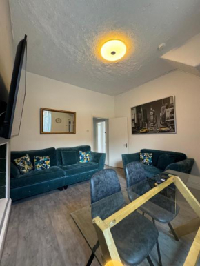 4 Bedroom House, Central City Location